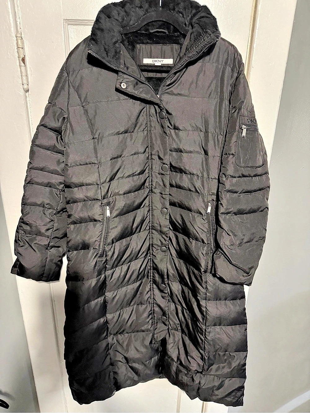 DKNY Faux Fur Hood Midi Puffer Coat Black XL
